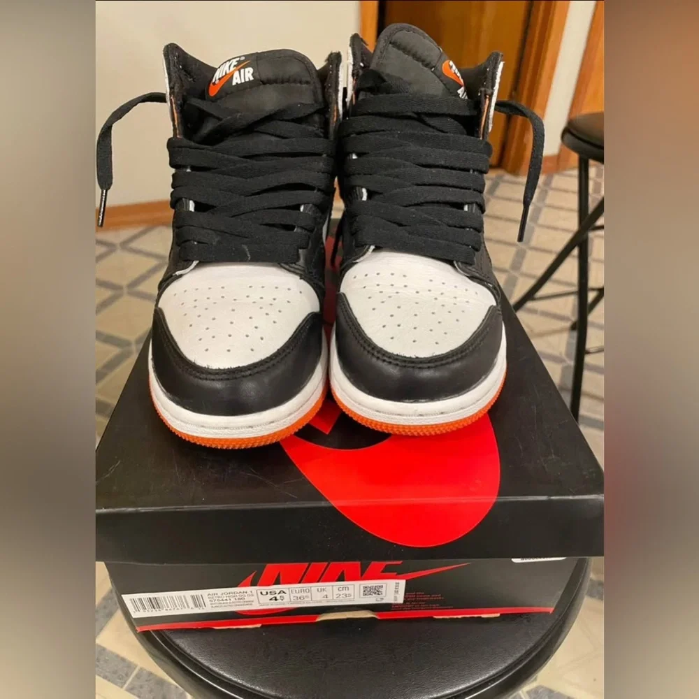 Air Jordan 1 Retro High OG “Electro Orange” Sneakers - Picture 6 of 8